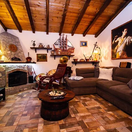 Lodge Le Muse - Gole Alcantara Motta Camastra