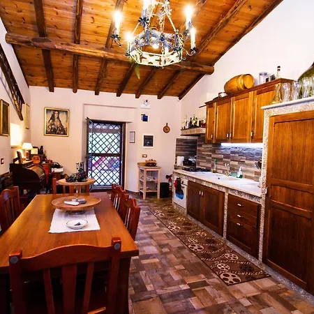 Le Muse - Gole Alcantara Lodge *