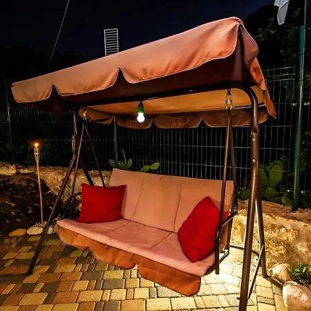 Le Muse - Gole Alcantara Lodge Motta Camastra